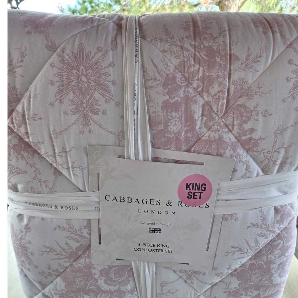 Cabbages king comforter set